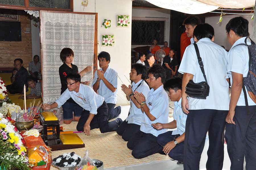 ประมวลภาพงาน งานฌาปนกิจ คุณปรีชา ชาติสุวรรณ 5/5/57