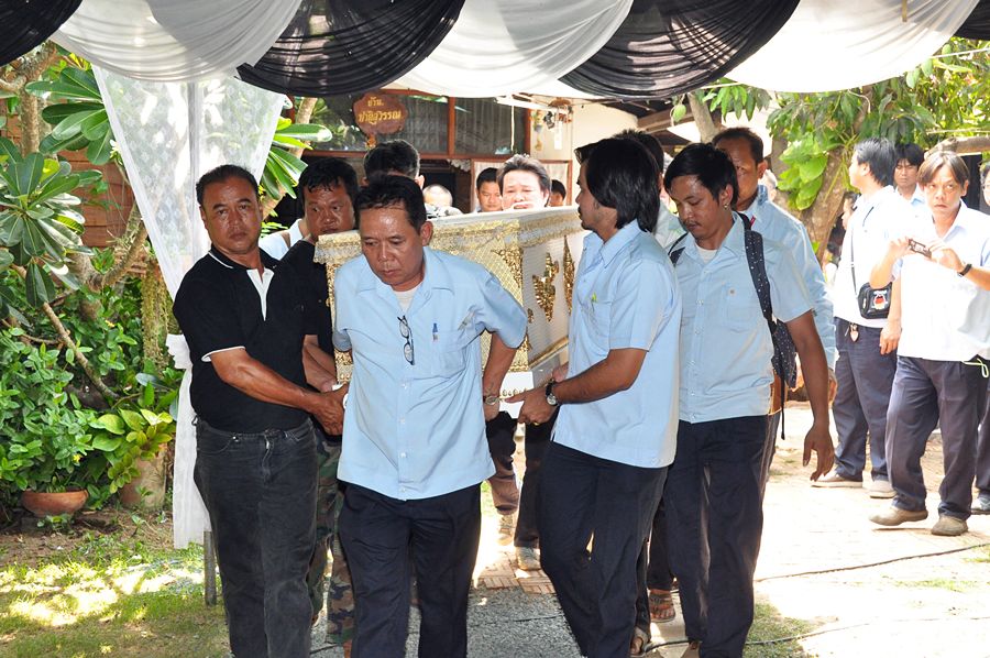 ประมวลภาพงาน งานฌาปนกิจ คุณปรีชา ชาติสุวรรณ 5/5/57