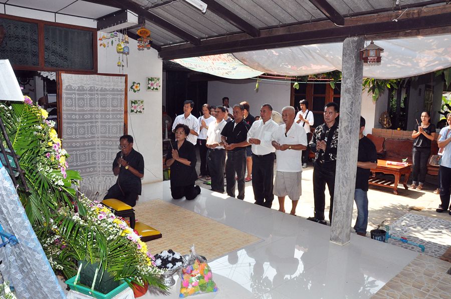 ประมวลภาพงาน งานฌาปนกิจ คุณปรีชา ชาติสุวรรณ 5/5/57